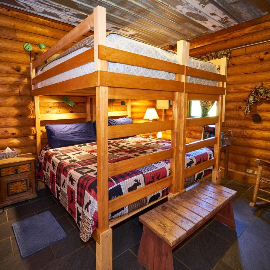 Cosby Creekwalk Inn Bed And Breakfast With Cabins المظهر الخارجي الصورة