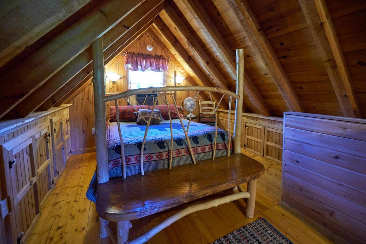 Cosby Creekwalk Inn Bed And Breakfast With Cabins المظهر الخارجي الصورة